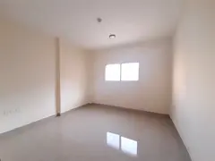 Week end offer 1BHK ONLY 30K 2WASHROOM WITH BALCONY BIG HALL CLOSE TO ROOD AMAZING LOCKION