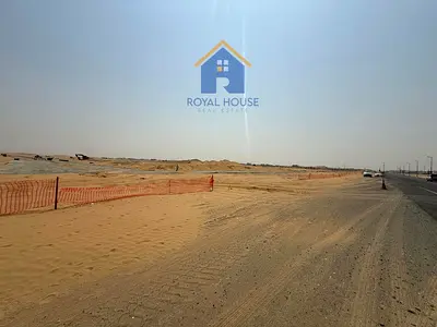 أرض السحمة: 18,154 قدم مربع على خورفكان