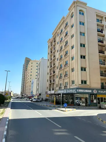 محل في النباعة 3 بجانب بنك دبي الاسلامي