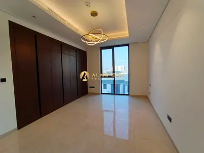 Brand New 3BHK | Fitted Kitchen | Grab Now