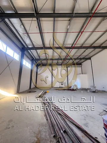 🏭 شبرات حديثة البناء للإيجار في الشارقة – الصجعة | لم تُستخدم من قبل بمواصفات عصرية وموقع استراتيجي مناسب للأنشطة الصناعية والتجارية 🏭