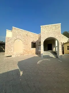 Huge offer 5 badroom villa all apartment in ground floor with maid room and garden price 120k