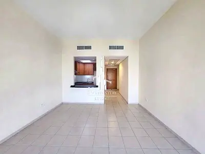 Spacious Studio| Community & Garden View