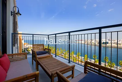 Chic Bliss Interiors | Stunning Sea View | Spacious