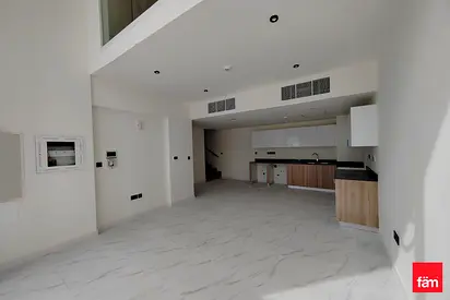 Upgraded Unit | Ready To Move | Vastu