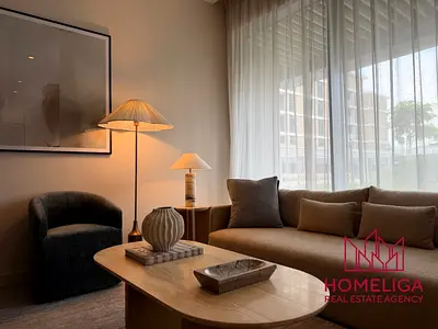 VACANT | 4 CHEQUES | BRAND NEW