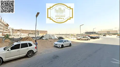 سكني تجاري | أرضي + 41 | 38,750 قدم² | تملك حر
