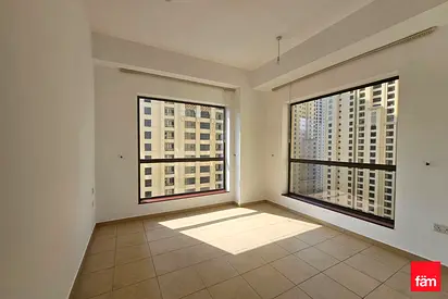 Spacious Apartment | Partial Marina And Sea View