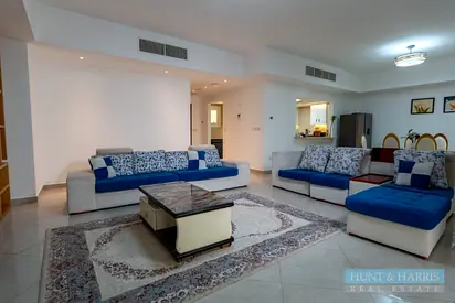 4 Bedroom Townhouse for Rent in Al Hamra - Private Swimming pool