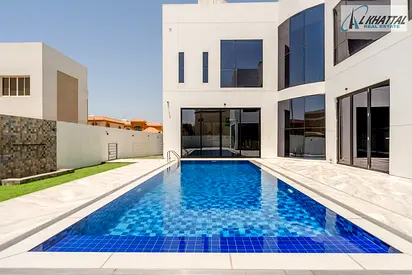 CONTEMPORARY MODERN DESIGN VILLA