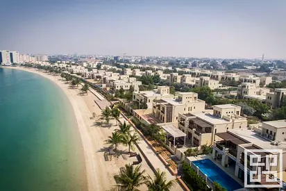 Spacious 2BR | Townhouse | Pool and Gym