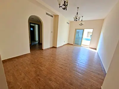 Lxury and Like Brand new apartment with balcony with parking waldrop 2full washroom prim location sharja Muwaileh