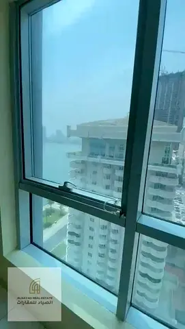شقه للبيع بموقع فخم واطلاله رائعه