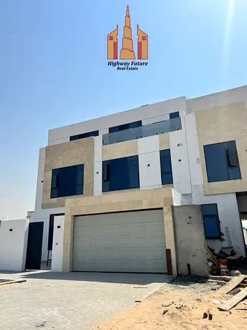 Luxury 4BR Villa For Sale in Tilal City only 2 Million