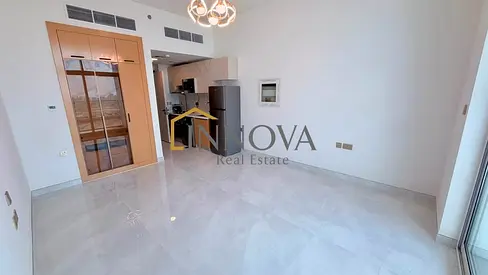 Brand New | High Floor | With Kitchen Appliances