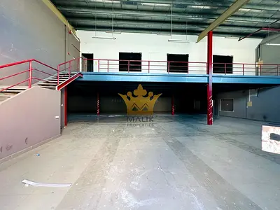 Road Facing Warehouse With Mezzanine Floor - Power 17 KW