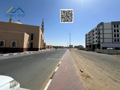G+4 موقع مميزمقابل مسجد رابع قطعه من شارع جده