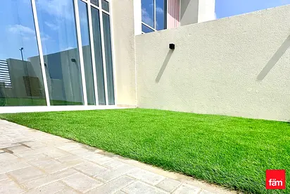 Close To Pool | Corner Unit | Big Plot