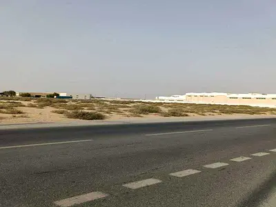للبيع ارض في منطقة الصجعة الحنو القديم بلوك 7 مساحة 62 الف قدم