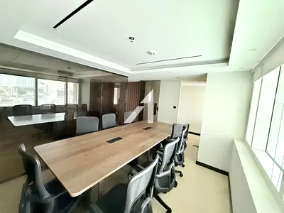 Modern Executive Office|Fitted Furnished|Vacant