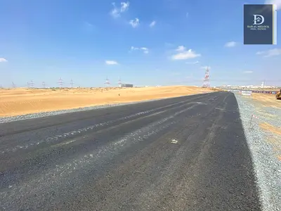 للبيع فى الشارقة   مشروع مزيرعة الرحمانية تجارى  قطعة ارض تجارى سكنى مساحة 5591 قدم موقع مميز جدا صوب مطار الشارقة