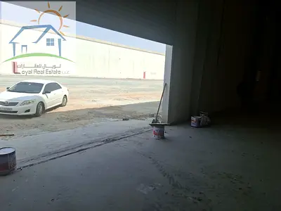 20,000 WAREHOUSE MAIN ROAD WITH 14 METER HEIGHT NAD PARKING