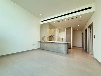 Premium 1BHK | High Floor | Fitted Kitchen