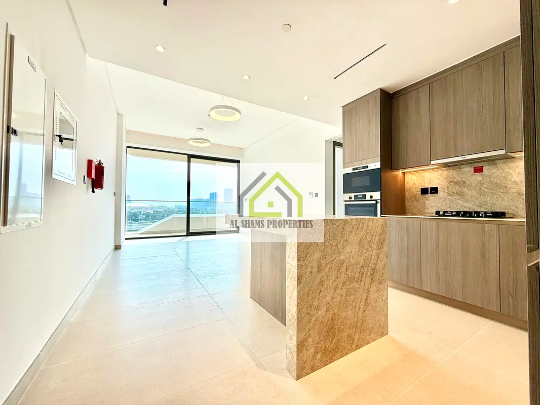 Front Facing Brand New Ready 2BED+Maid High Floor Bright Unit Top Amenities