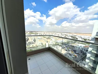 Fully Furnished I Park View I Well maintained