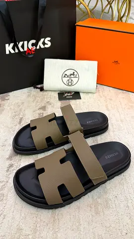 Hermes Chypre Sandal ‘Khaki’