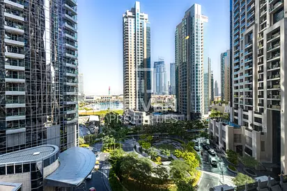 Bright Layout | Prime location | Fountain View