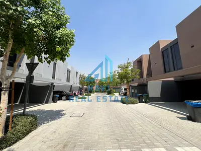 🌳 “Stylish 3-Bedroom Townhouse | Kaya, Masaar Sharjah | Gated & Family-Friendly Community”