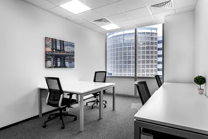 استئجار مساحة مكتبية خاصة مصممة خصيصًا لاحتياجات عملك الفريدة في Dubai, DWTC District Free Zone  Dubai Area