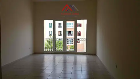 ONE BEDROOM + BALCONY | U & V TYPE | NEAR METRO | STREET 3 & 9 | FOR SALE
