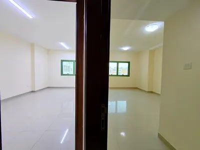 [Parking Free 1BHK With 2 Full Bathrooms 1 Master bedroom 4 To 6 Chequ's Payment Just 41k Only Family Building Call To Mr Imran Ali