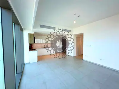 Downtown Views |Elegant 2 BR |Urban Retreat