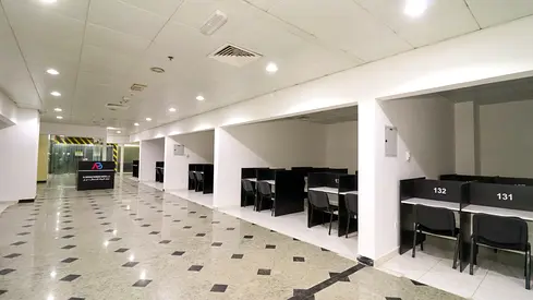 📢 For Rent – Premium Business Center in Sharjah  Strategic location in Al Mubarak Center – Al Nabba, right on Al Sharg Street (Ajman–Dubai Road) ✅ Close to Al Rolla & Al Jubail Bus Station