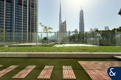 Large Terrace | Burj Khalifa Views | VOT