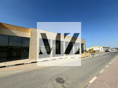 For sale or rent in Zone 5, on a main street, excellent location, 20,000