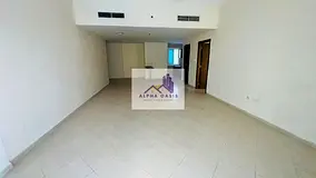 HUGE LAYOUT/ 2 BATH / PRIME LOCATION