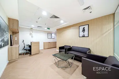 Prime Location | Vacant | Turn Key Fit Out