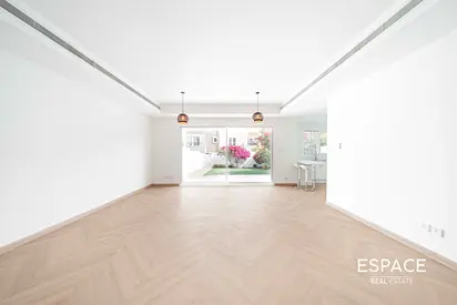Upgraded | Modern Finish | Close to Pool