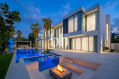 Luxury Villa | Premium Upgrades | Negotiable