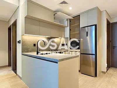 Family living | Vacant | Unique Layout