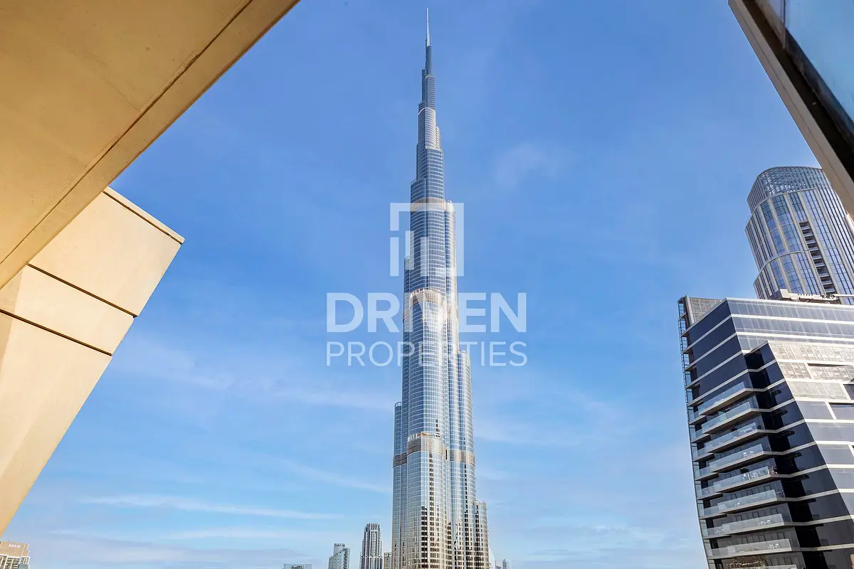 High Floor | Fully Furnished plus Study Room