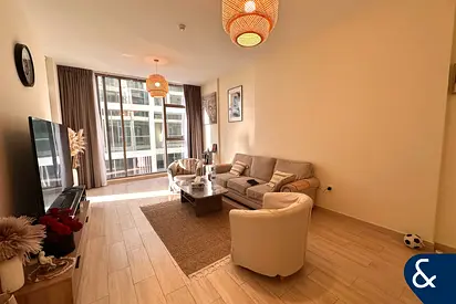 Vacant | Fully Furnished | Luxury 2 Bed |