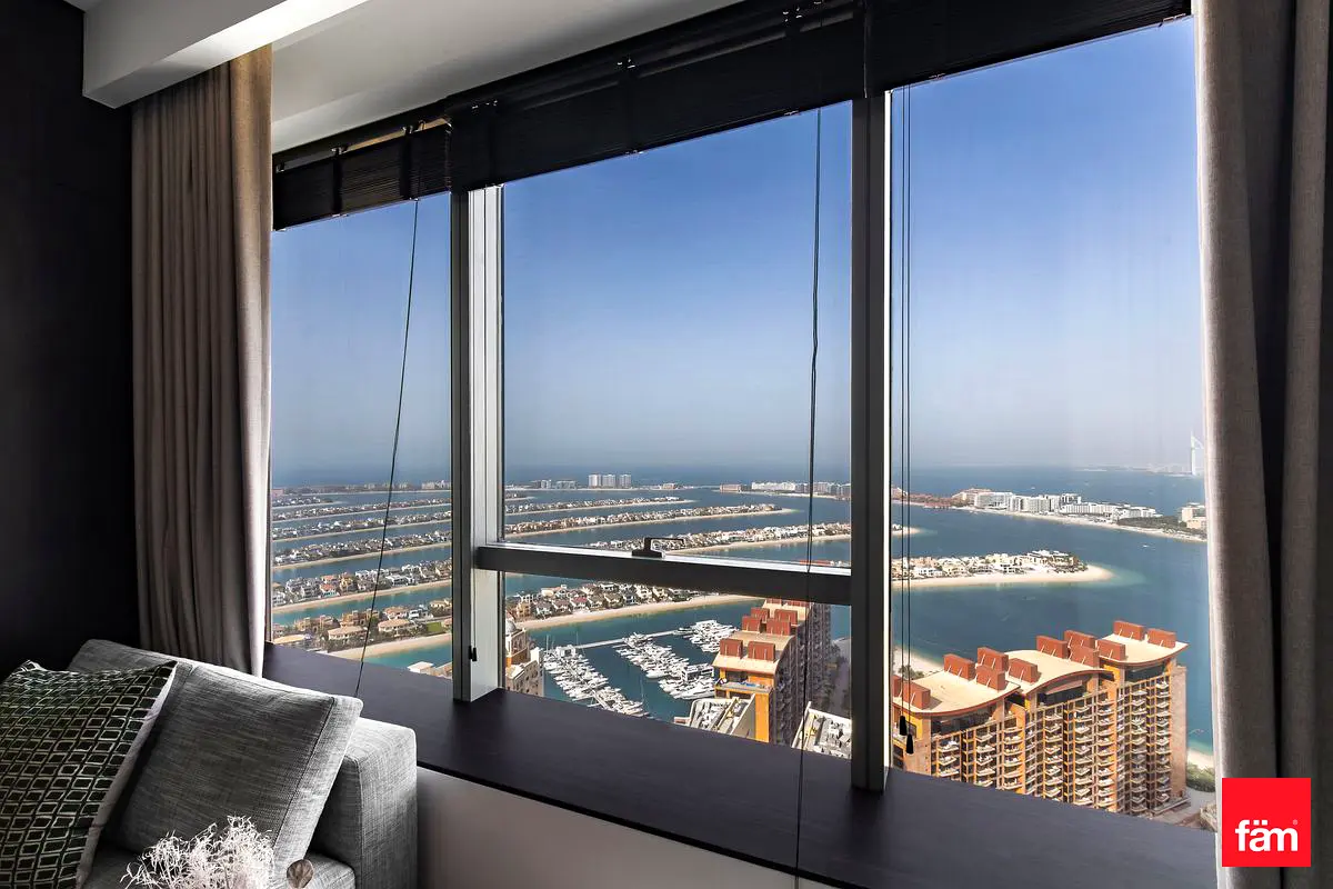 Fully Upgraded / High Floor / Best View