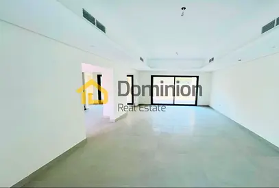 Modern 4 BHK Townhouse in Sustainable City – A Green Sanctuary