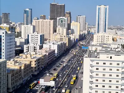 SPACIUS 2 BR HALL APARTMENTS FOR RENT 37K,4 CHEQ NEAR PIZZA HUTT BEHIND AL MALLA RESTORENT  OPPOSIT MADINA SUPER MARKET ON MAIN ROAD AL WAHDA STREET