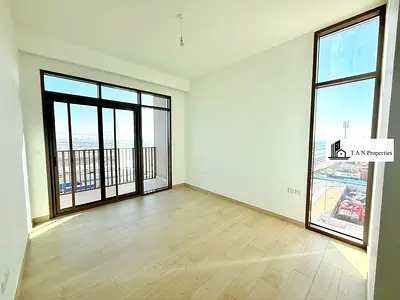 BRAND NEW 3BR+ Laundry | UNFURNISHED | CLOSE TO METRO